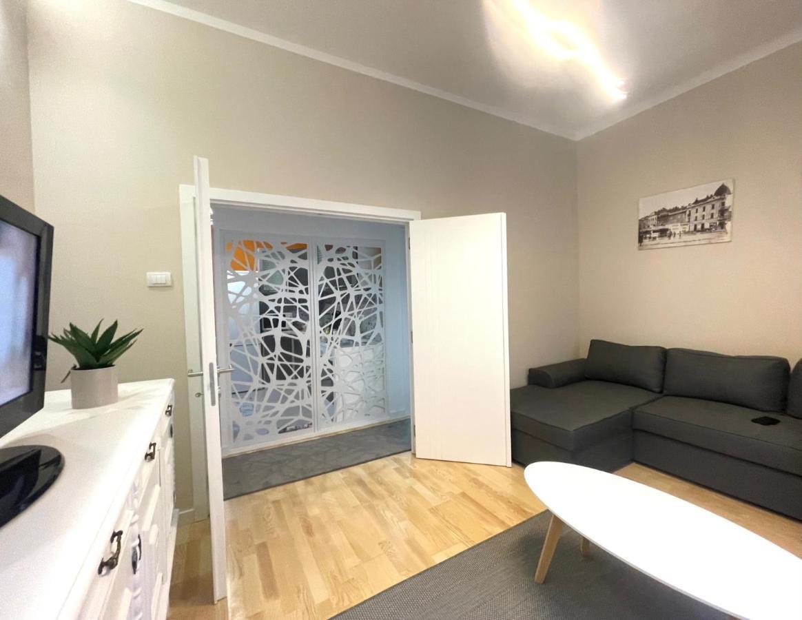 Skadarlija Bohemian Apartment Beograd Bagian luar foto